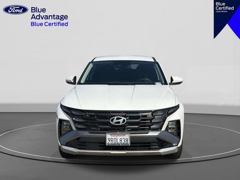 Used 2025 Hyundai Tucson SE FWD image 3