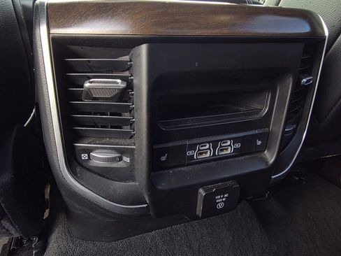 Used 2022 RAM 1500 Laramie image 25