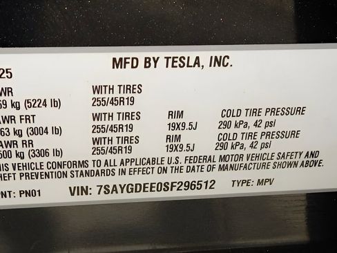 Used 2025 Tesla Model Y Long Range AWD/4WD image 16