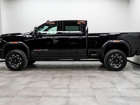 Used 2026 GMC Sierra 2500 AT4X AWD/4WD image 8