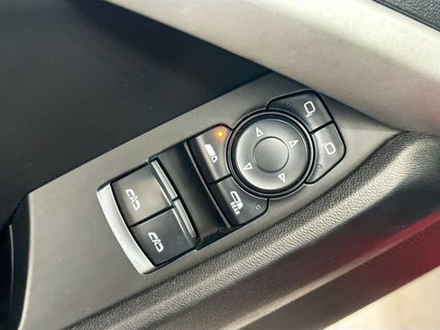Used 2017 Chevrolet Camaro SS RWD image 17