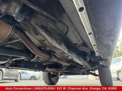 Used 2017 Toyota Tacoma TRD Off-Road w/ Tow Package image 41