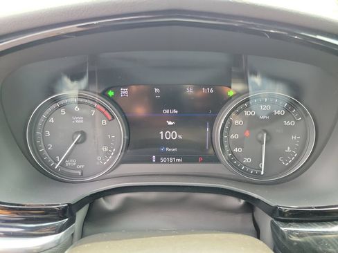 Used 2020 Cadillac XT6 Premium Luxury AWD/4WD image 26