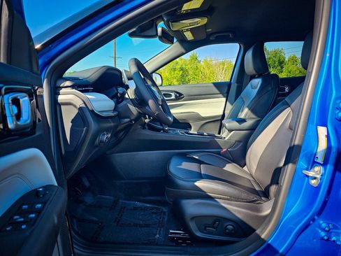 New 2026 Jeep Compass Limited AWD/4WD image 11