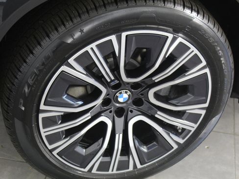 Used 2025 BMW X3 xDrive30i w/ Premium Package image 21