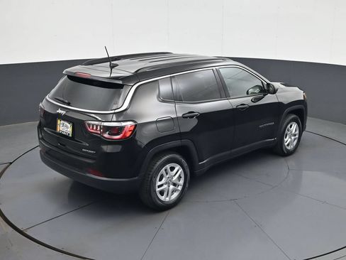 Used 2021 Jeep Compass Sport w/ Cold Weather Group FWD image 18