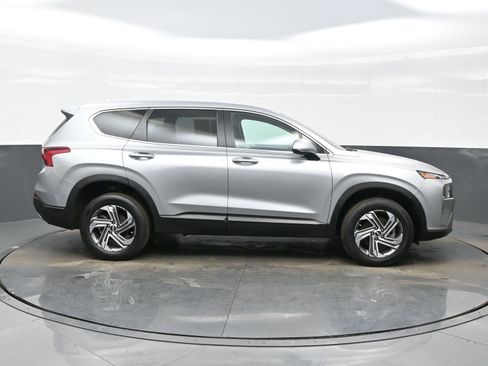 Certified 2021 Hyundai Santa Fe SE image 7