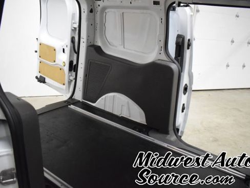 Used 2021 Ford Transit Connect XL image 26