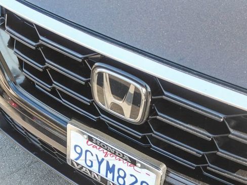 Used 2023 Honda CR-V EX image 14