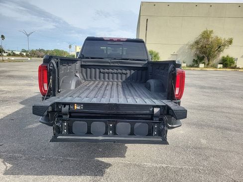 Used 2022 GMC Sierra 2500 Denali w/ Technology Package image 8