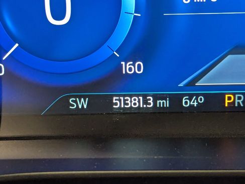 Used 2020 Ford Escape Titanium w/ Titanium Premium Package 2.0 image 17