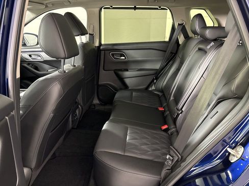 Certified 2025 Nissan Rogue Platinum w/ Platinum Premium Package image 19