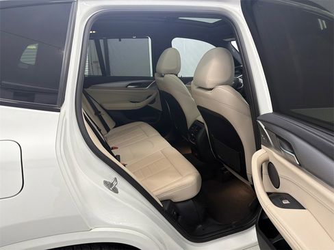 Used 2021 BMW X3 M40i w/ Executive Package image 17