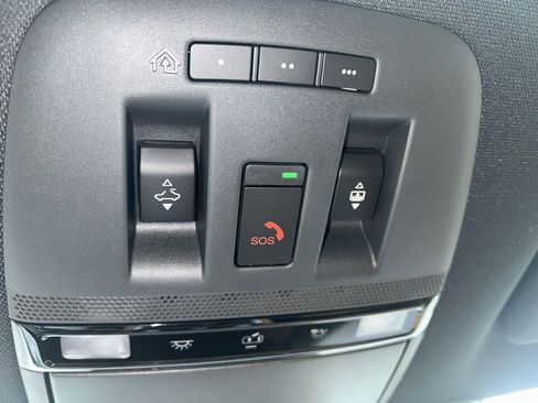 New 2026 Nissan Armada Platinum Reserve image 16