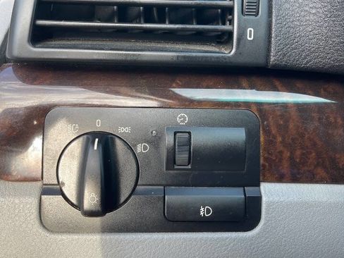 Used 2003 BMW 325Ci Convertible image 22