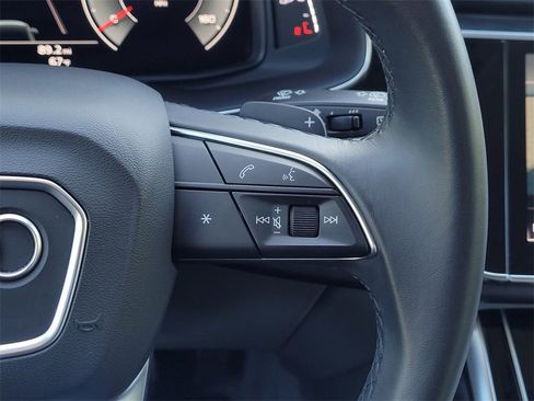 Used 2022 Audi Q7 3.0T Premium Plus w/ Premium Plus Package image 24