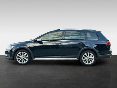 Used 2017 Volkswagen Golf Alltrack S AWD/4WD image 4