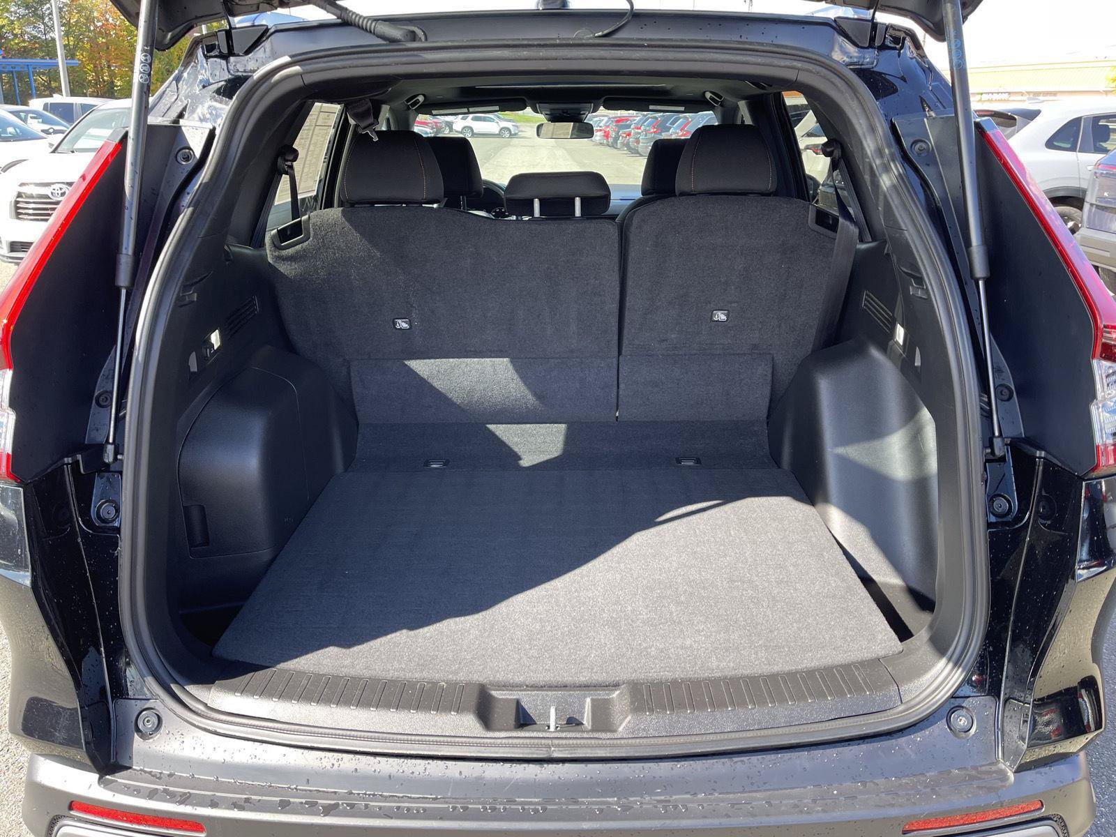 Used 2023 Honda CR-V Sport image 16