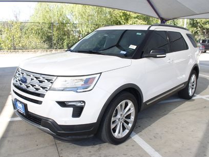 Used 2018 Ford Explorer XLT w/ Equipment Group 202A