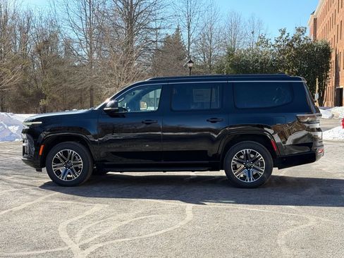 New 2026 Jeep Grand Wagoneer image 10