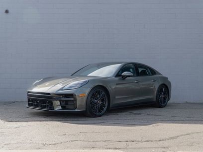 Used 2025 Porsche Panamera GTS
