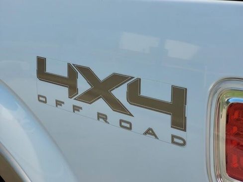 Used 2014 Ford F150 Lariat w/ Equipment Group 502A Luxury image 8