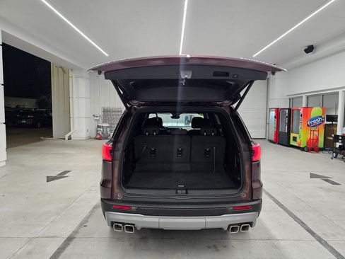 Used 2026 GMC Acadia Elevation FWD image 41
