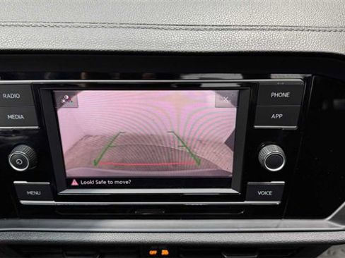 Used 2020 Volkswagen Jetta S image 28