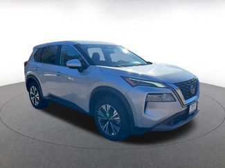 Used 2023 Nissan Rogue SV video 1