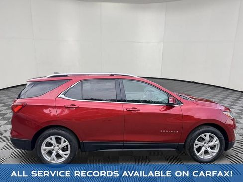 Used 2018 Chevrolet Equinox LT AWD/4WD image 2