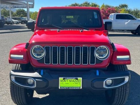 Used 2024 Jeep Wrangler Unlimited Sahara AWD/4WD image 6