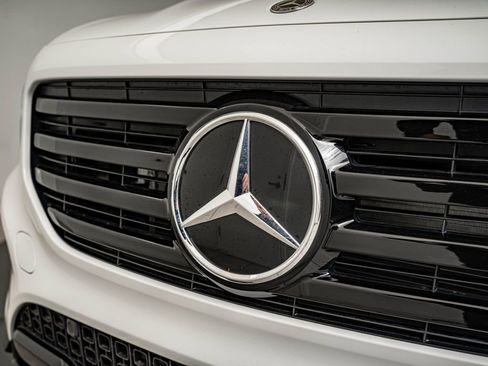 New 2026 Mercedes-Benz GLB 250 4MATIC image 12