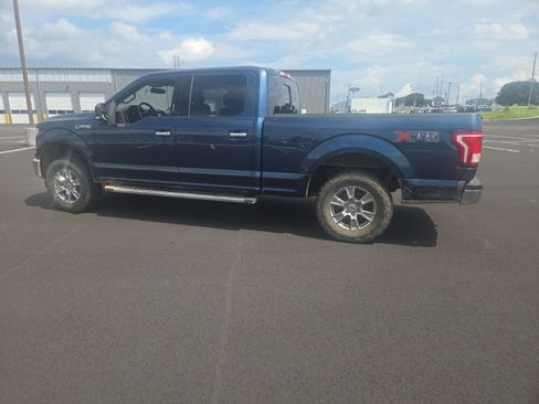 Used 2017 Ford F150 XLT w/ Equipment Group 302A Luxury AWD/4WD image 13