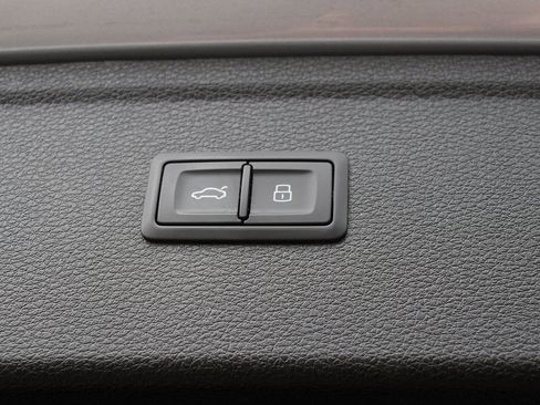 Used 2022 Audi SQ5 Premium Plus image 6