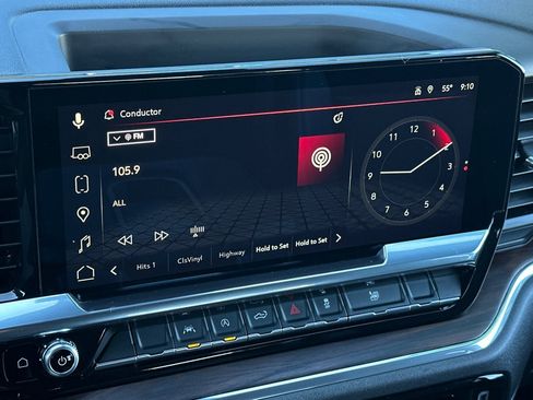 Used 2025 GMC Sierra 1500 SLT image 24