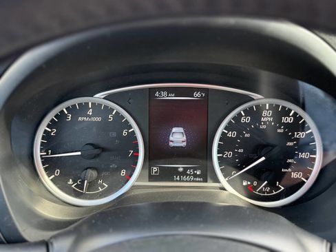 Used 2017 Nissan Sentra SV image 15