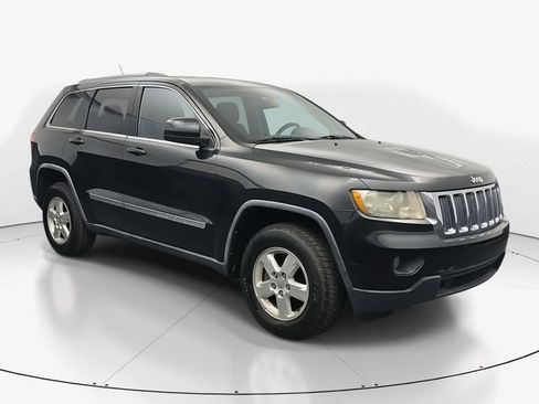 Used 2012 Jeep Grand Cherokee Laredo w/ Laredo E Group image 3