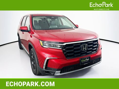 Used 2025 Honda Pilot EX-L image 1