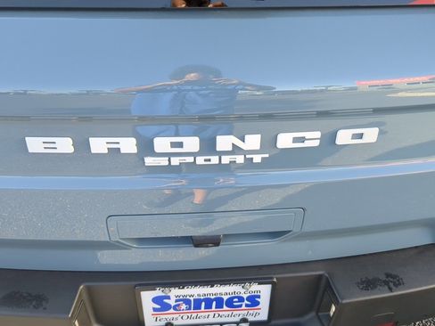 Used 2023 Ford Bronco Sport Outer Banks w/ Tech Package image 22