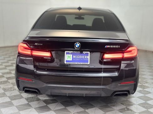 Used 2023 BMW M550i xDrive w/ Executive Package image 5