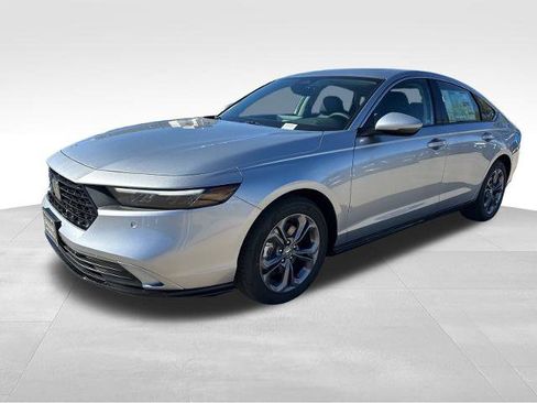 New 2025 Honda Accord EX-L image 11