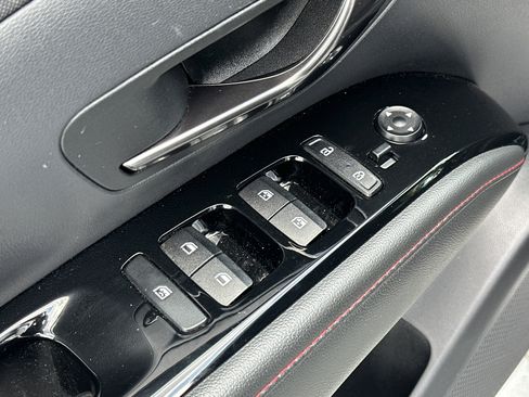 Used 2022 Hyundai Tucson N Line FWD image 15