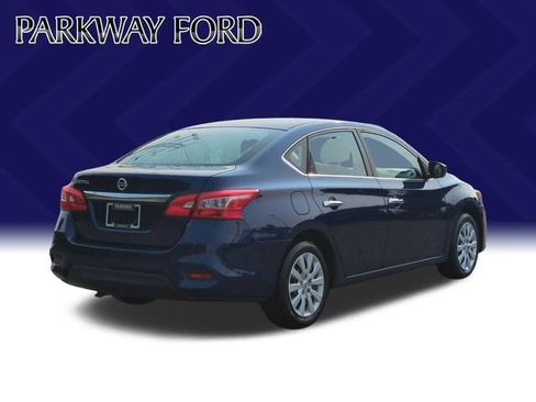Used 2018 Nissan Sentra S FWD image 5