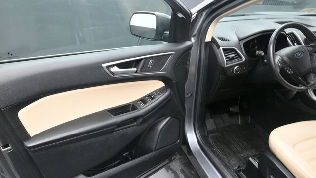 Used 2022 Ford Edge SEL AWD/4WD image 18