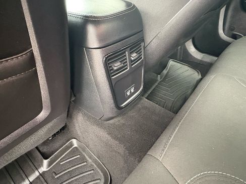 Used 2021 Dodge Charger GT RWD image 31