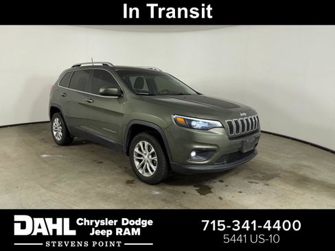 Used 2019 Jeep Cherokee Latitude w/ Cold Weather Group AWD/4WD image 1