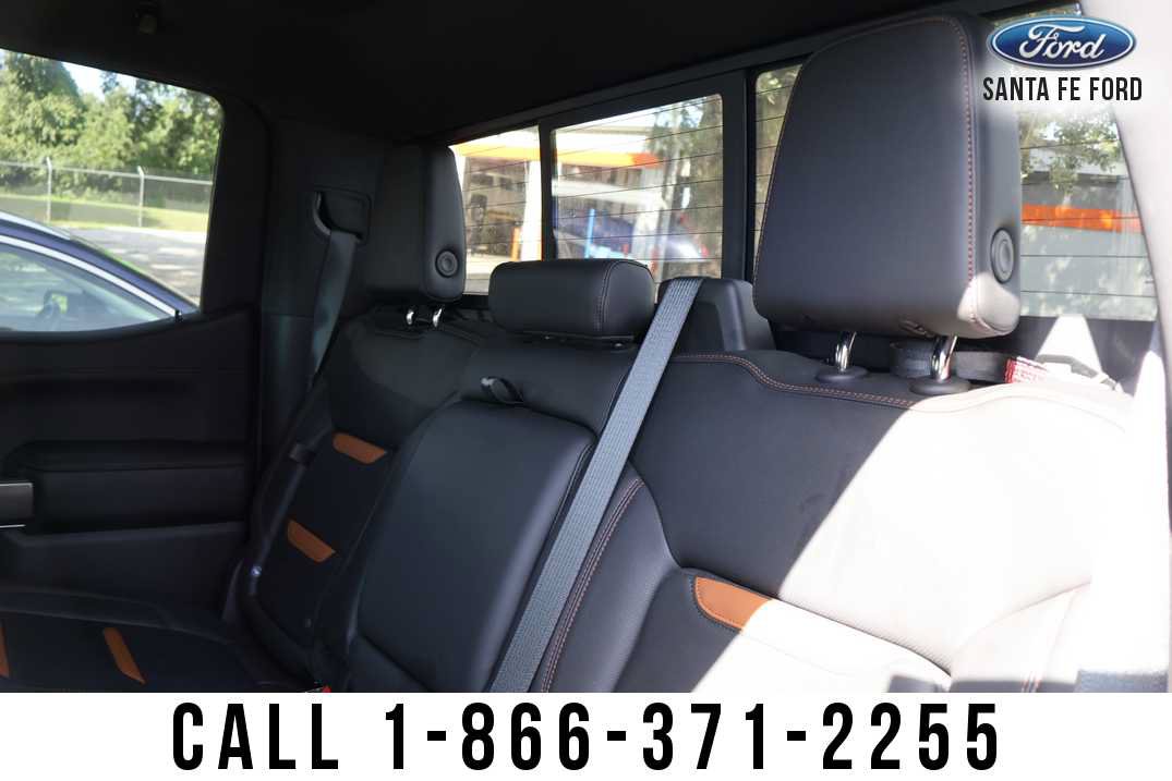 Used 2020 GMC Sierra 1500 AT4 w/ AT4 Premium Package AWD/4WD image 19
