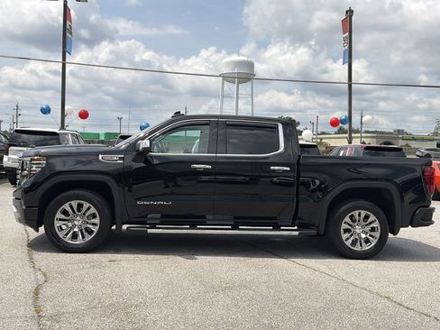 Used 2024 GMC Sierra 1500 Denali AWD/4WD image 19