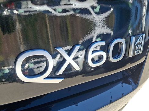 New 2026 INFINITI QX60 Luxe w/ Cargo Package AWD/4WD image 13