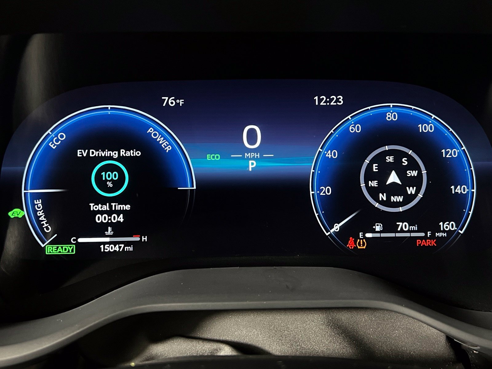 Certified 2025 Toyota Sienna Platinum FWD image 17